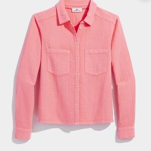 Vineyard Vines Breezy Button Down size small- pink
